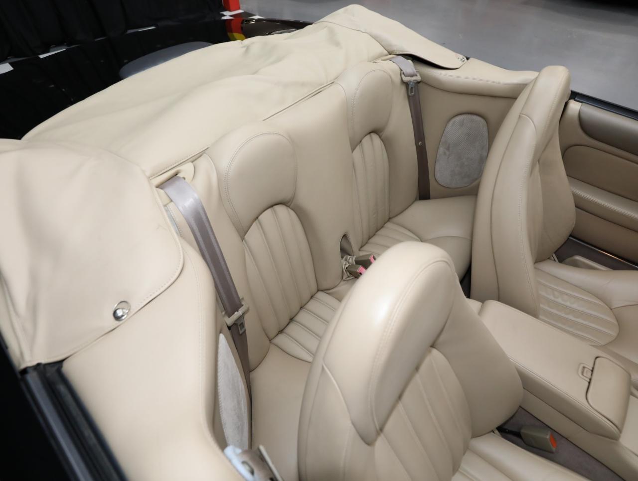2000 Jaguar XK-Series