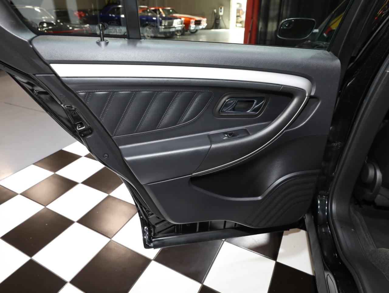 2013 Ford Taurus