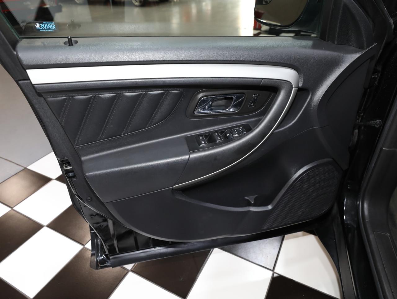 2013 Ford Taurus
