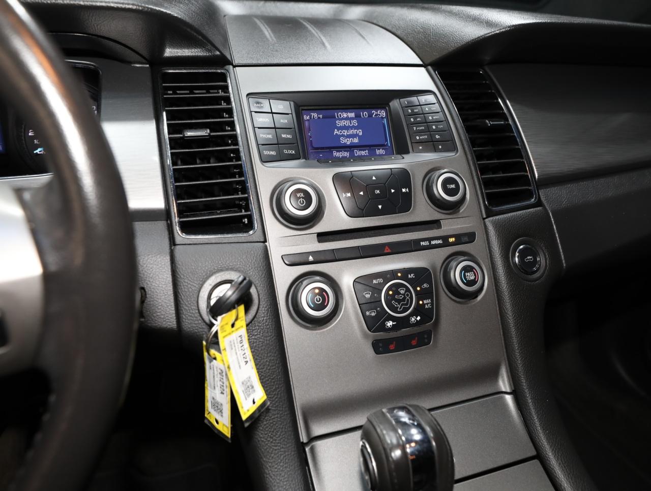 2013 Ford Taurus
