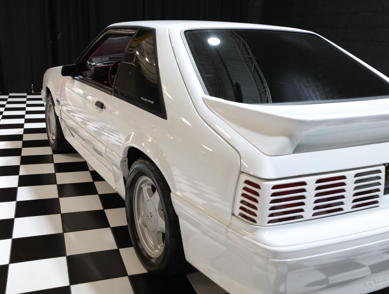 1992 Ford Mustang