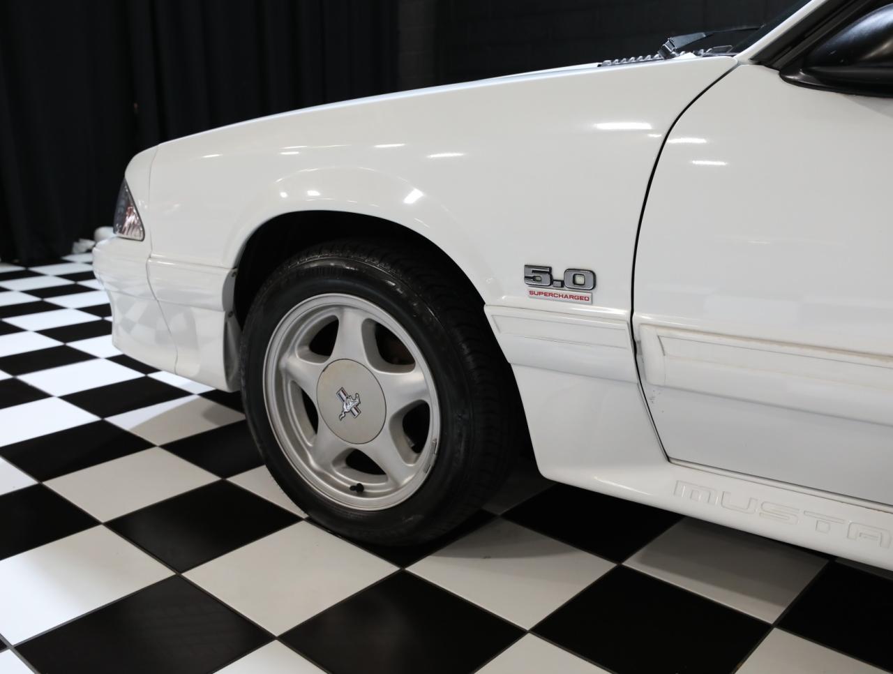 1992 Ford Mustang