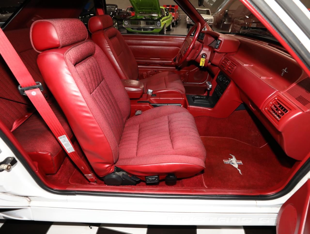 1992 Ford Mustang