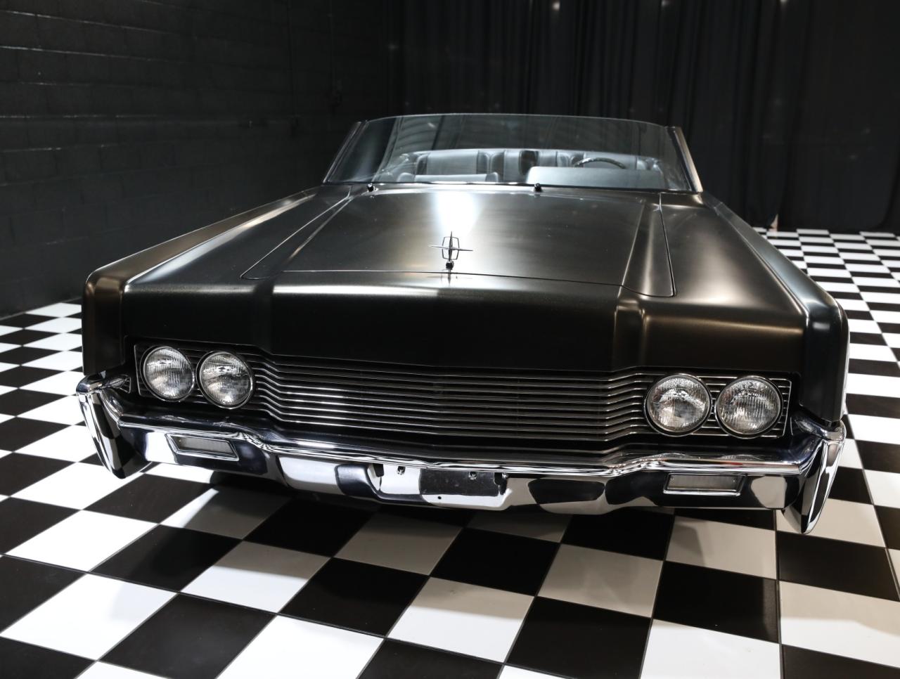 1966 Lincoln Continental