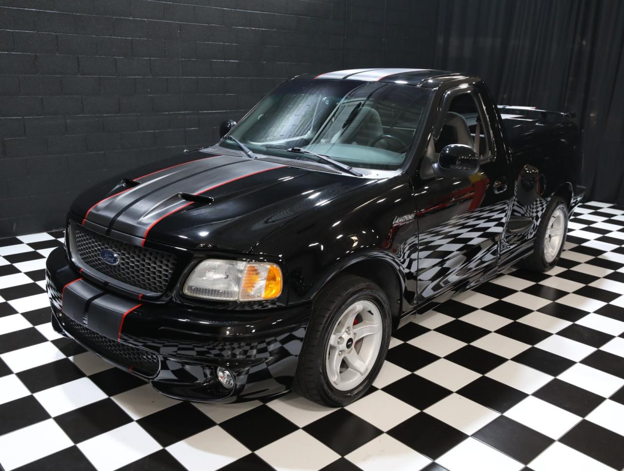 2000 Ford F-150 SVT Lightning