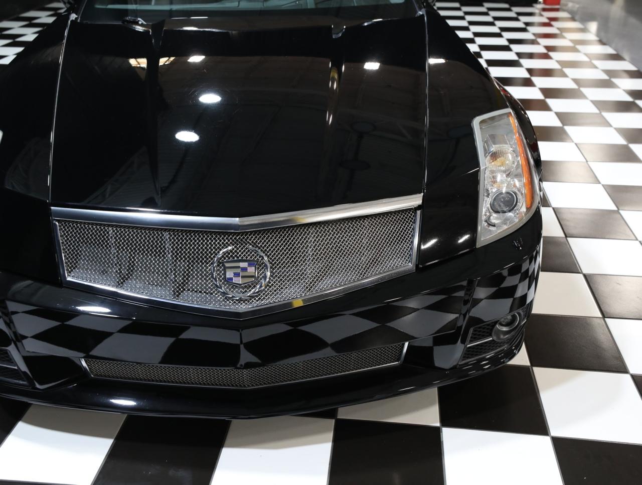 2009 Cadillac XLR-V