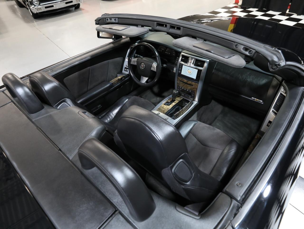2009 Cadillac XLR-V