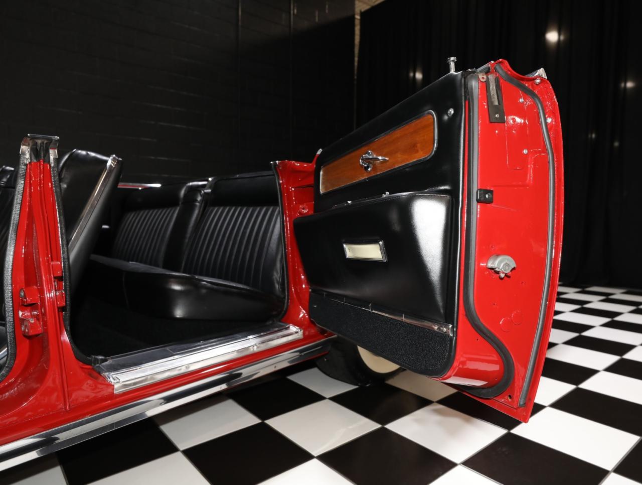 1962 Lincoln Continental
