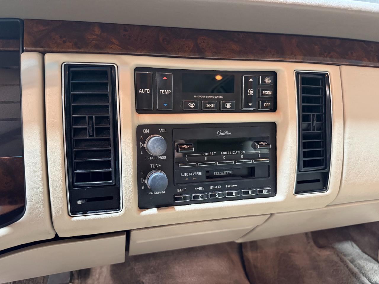 1995 Cadillac Fleetwood