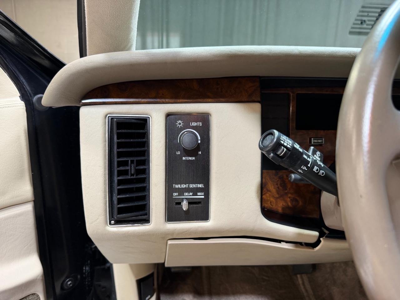 1995 Cadillac Fleetwood