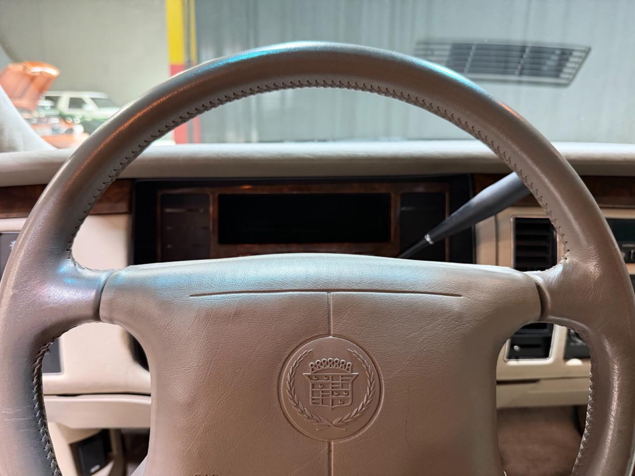 1995 Cadillac Fleetwood