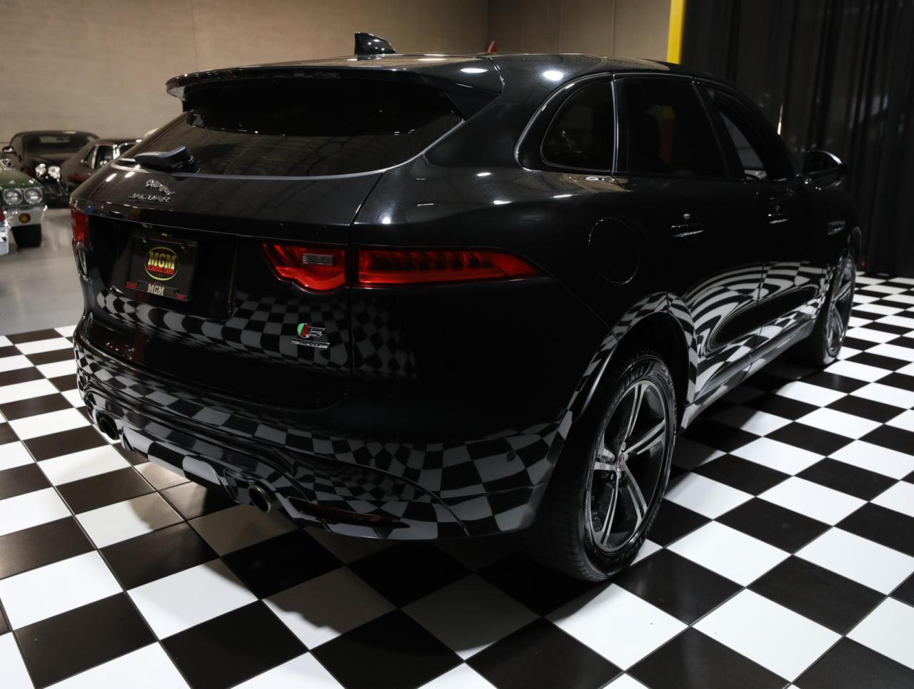 2017 Jaguar F-PACE