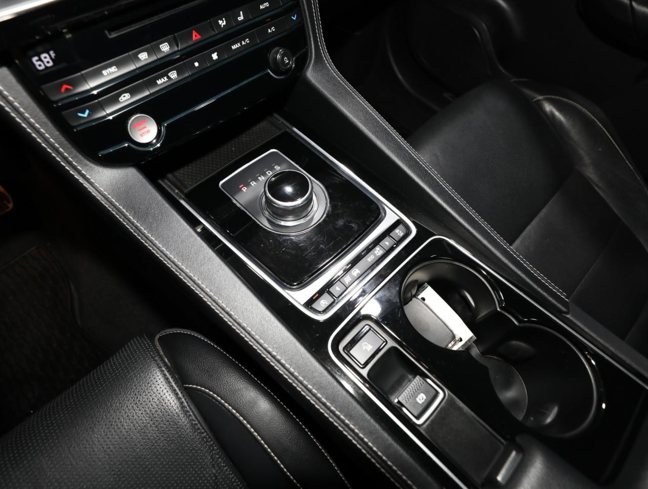 2017 Jaguar F-PACE