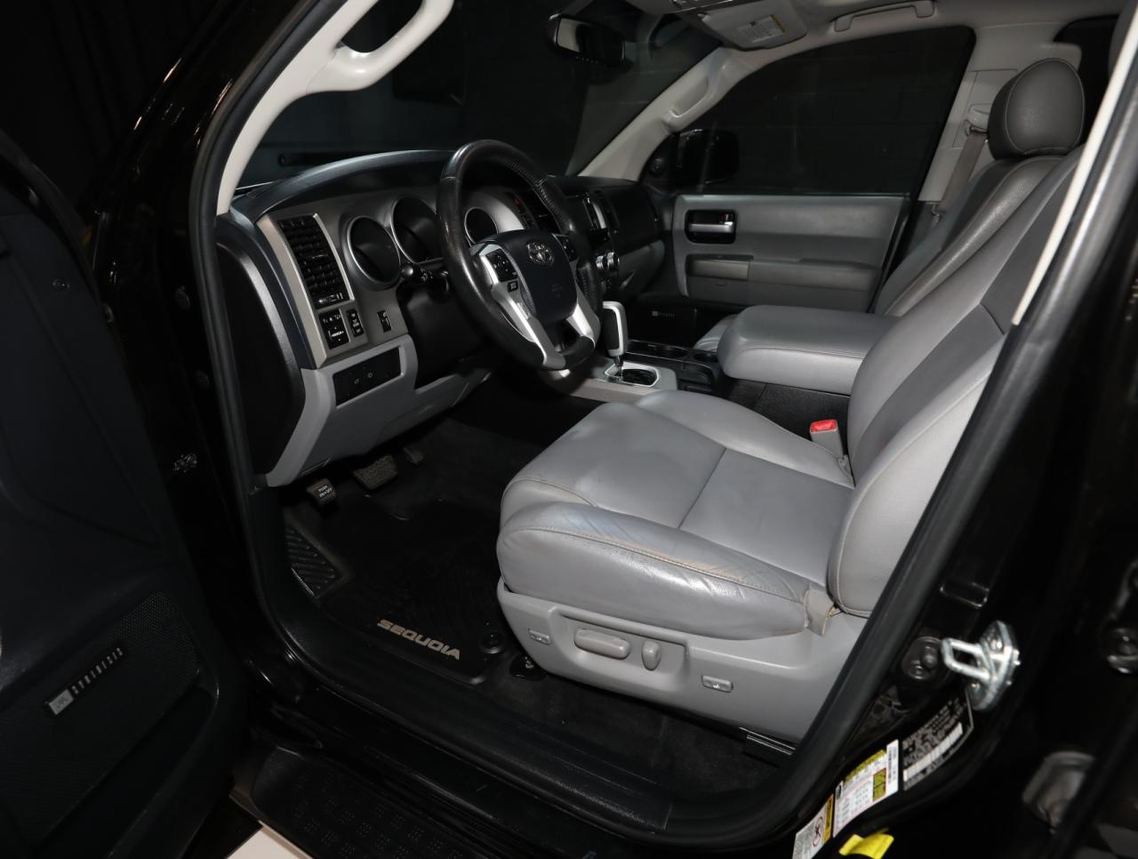 2016 Toyota Sequoia