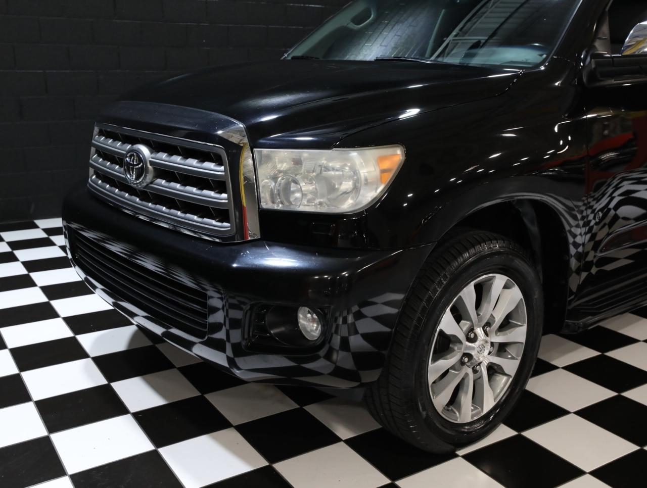 2016 Toyota Sequoia