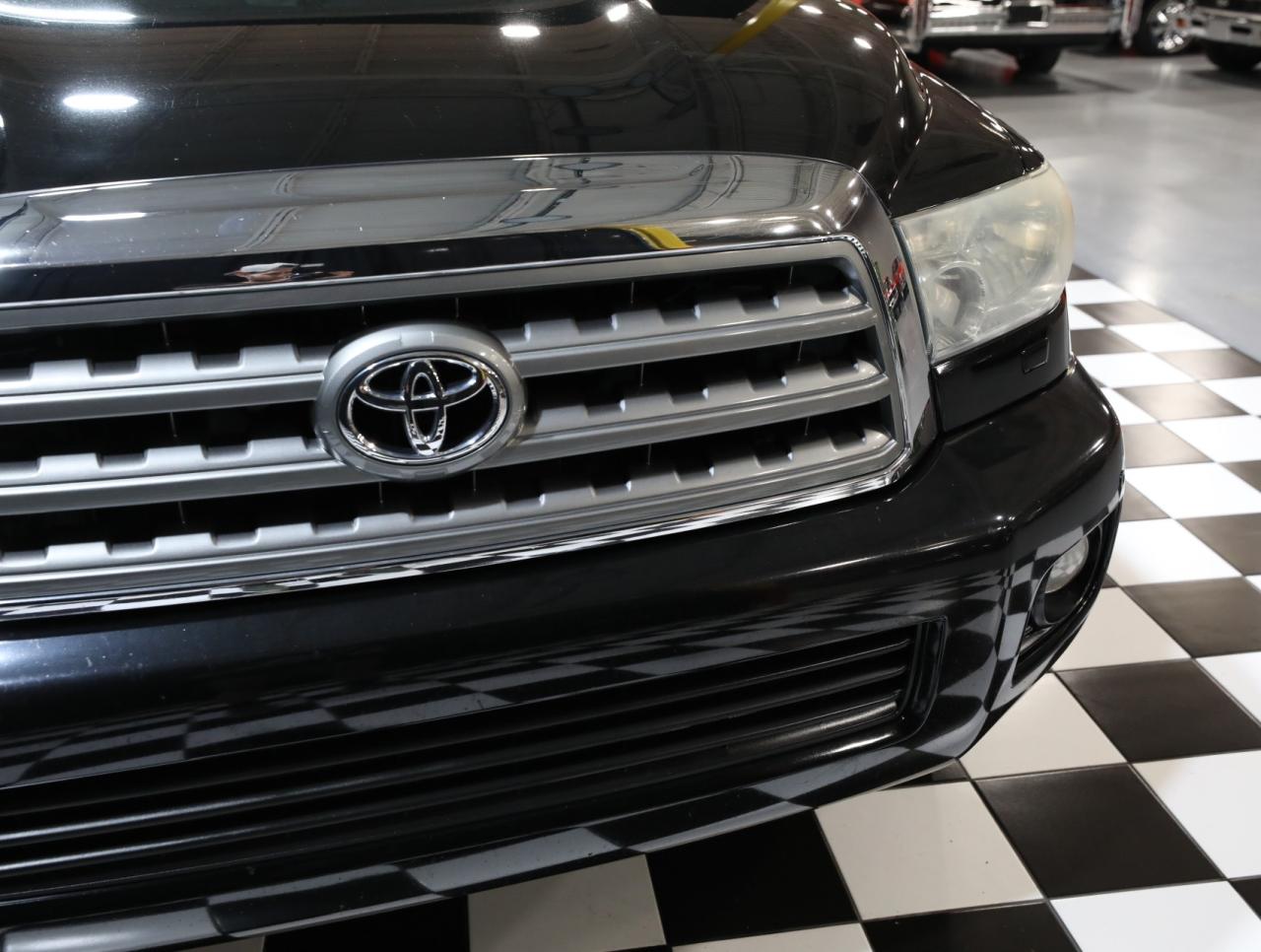 2016 Toyota Sequoia