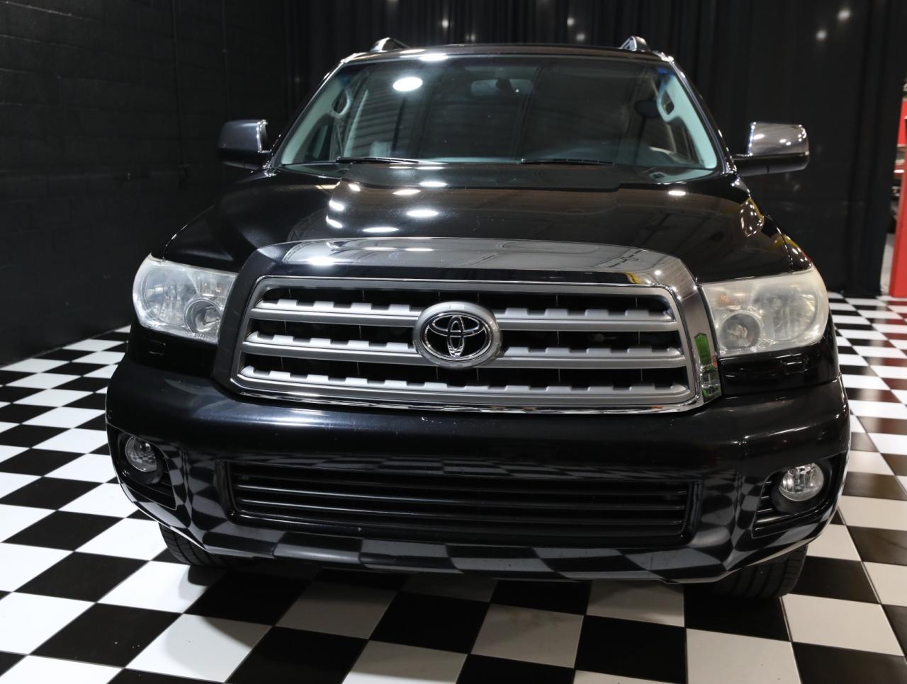 2016 Toyota Sequoia