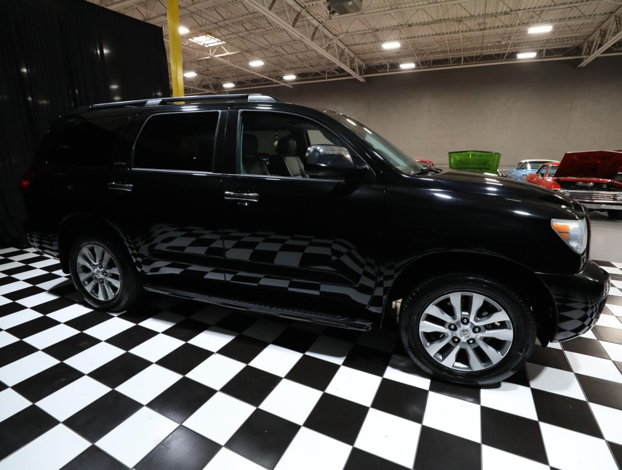 2016 Toyota Sequoia