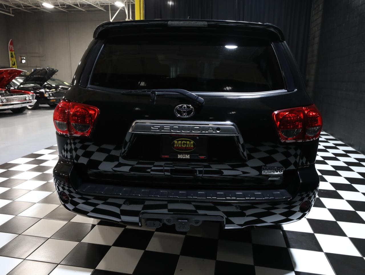 2016 Toyota Sequoia