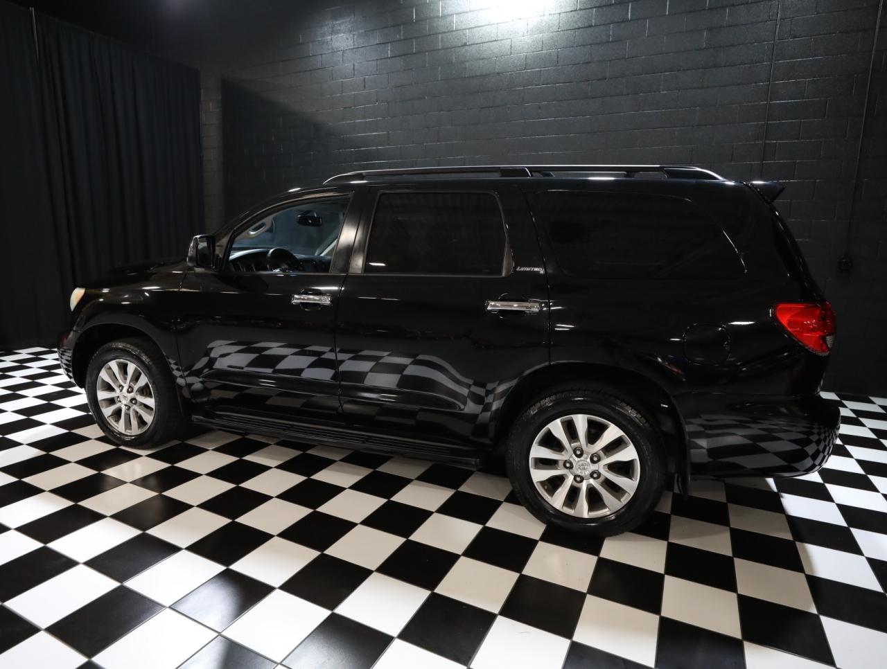 2016 Toyota Sequoia