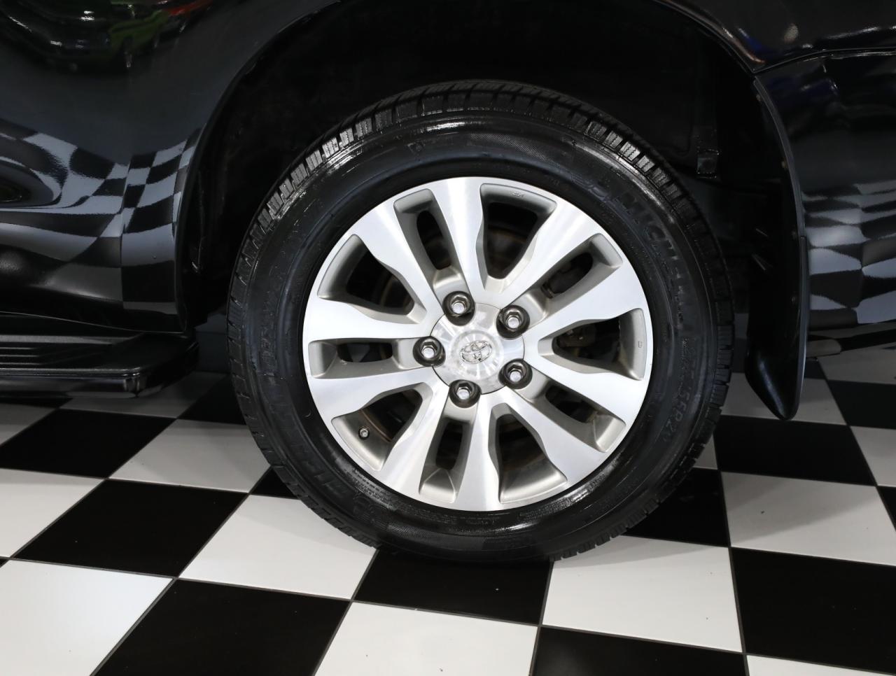 2016 Toyota Sequoia