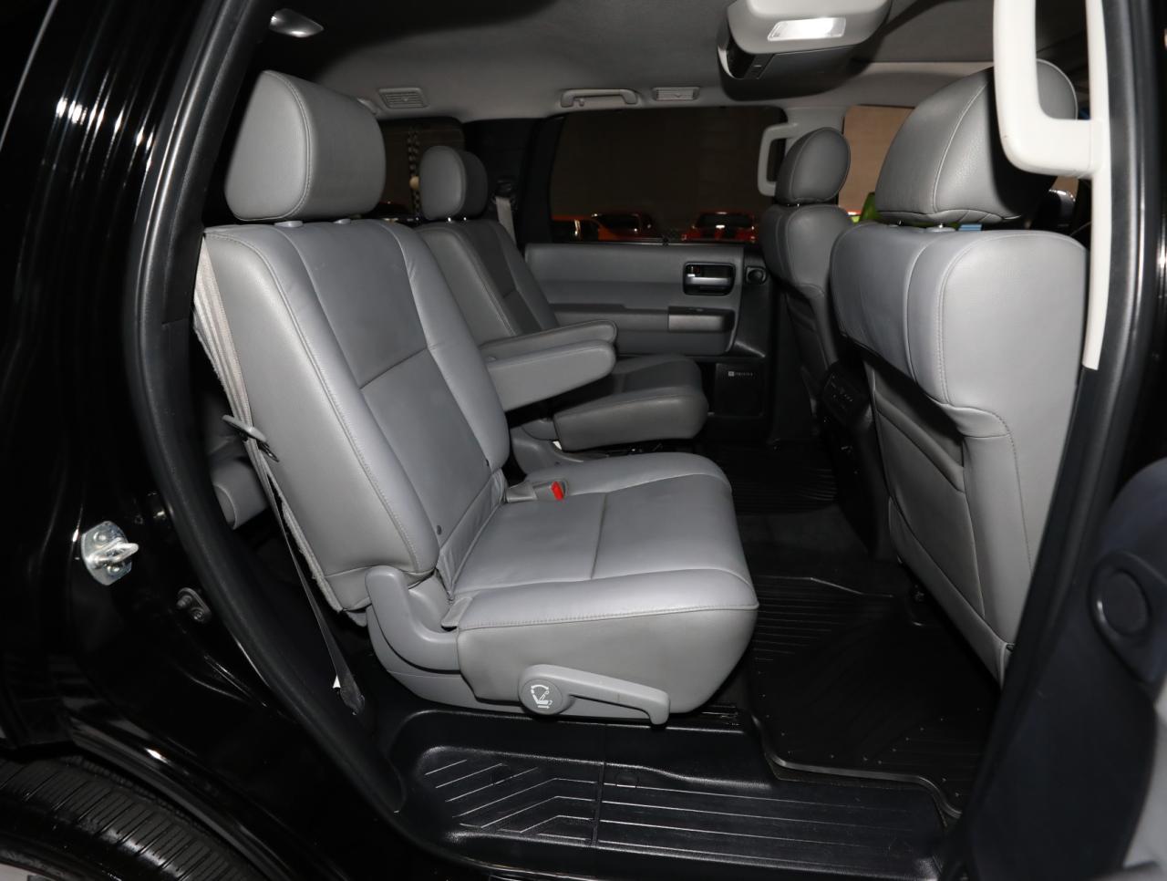 2016 Toyota Sequoia