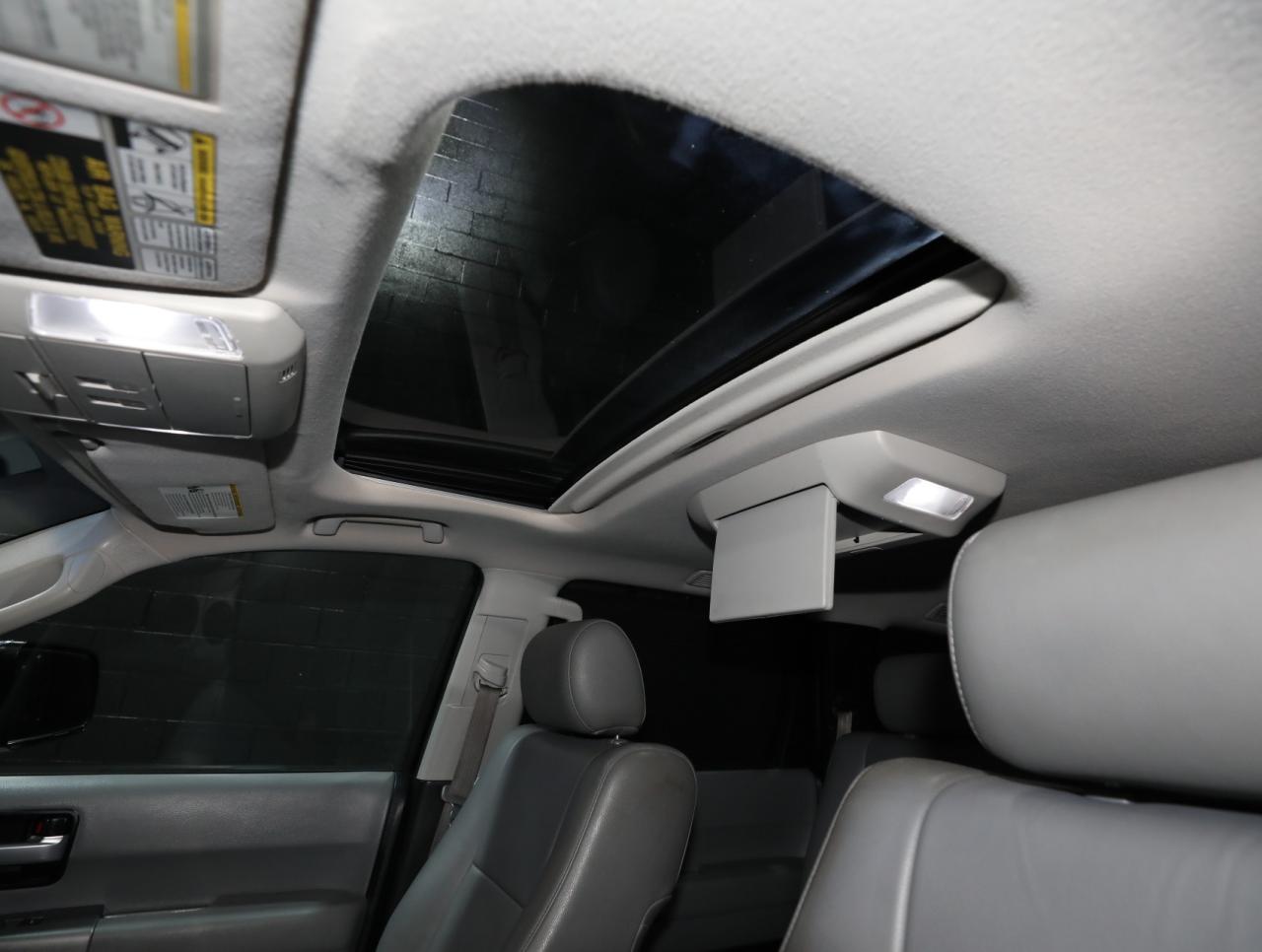 2016 Toyota Sequoia