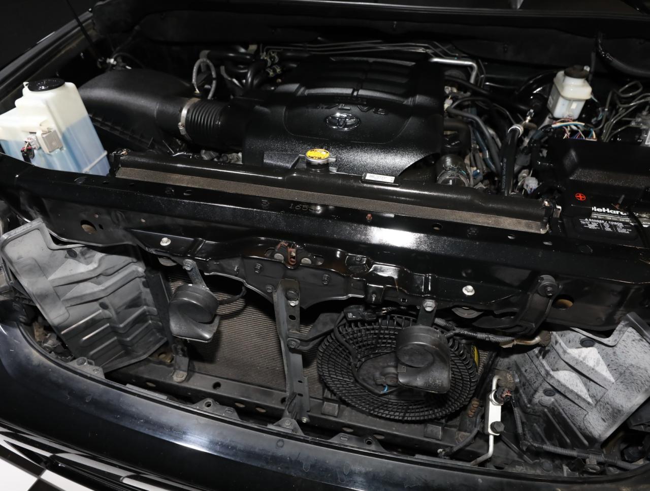 2016 Toyota Sequoia