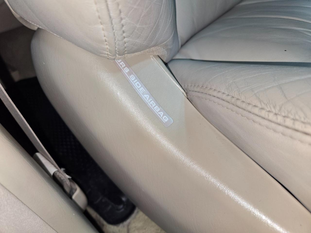 2004 Lexus LX 470