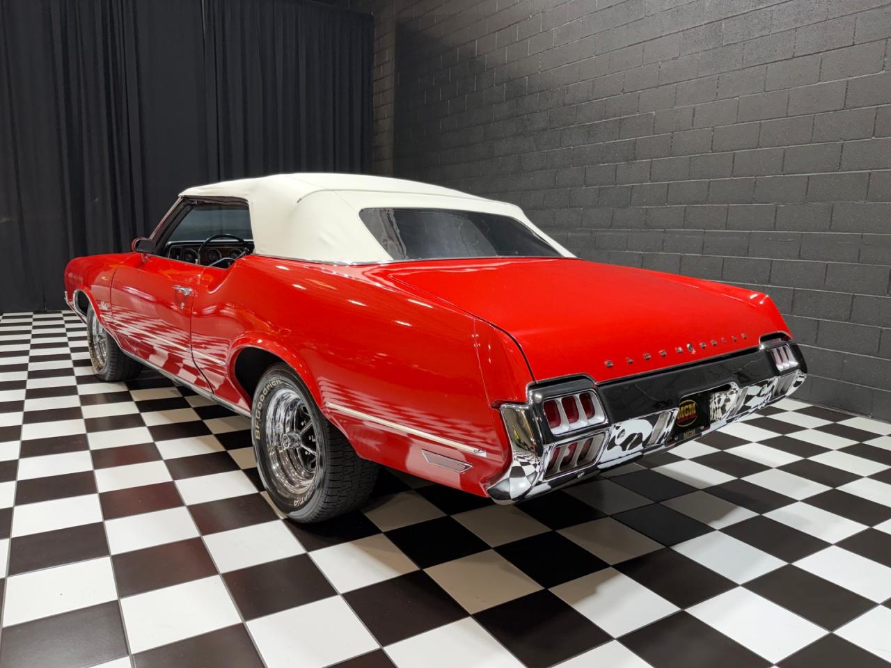 1972 Oldsmobile Cutlass Supreme