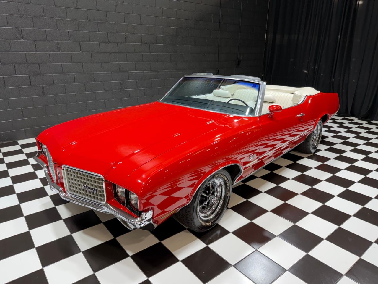 1972 Oldsmobile Cutlass Supreme