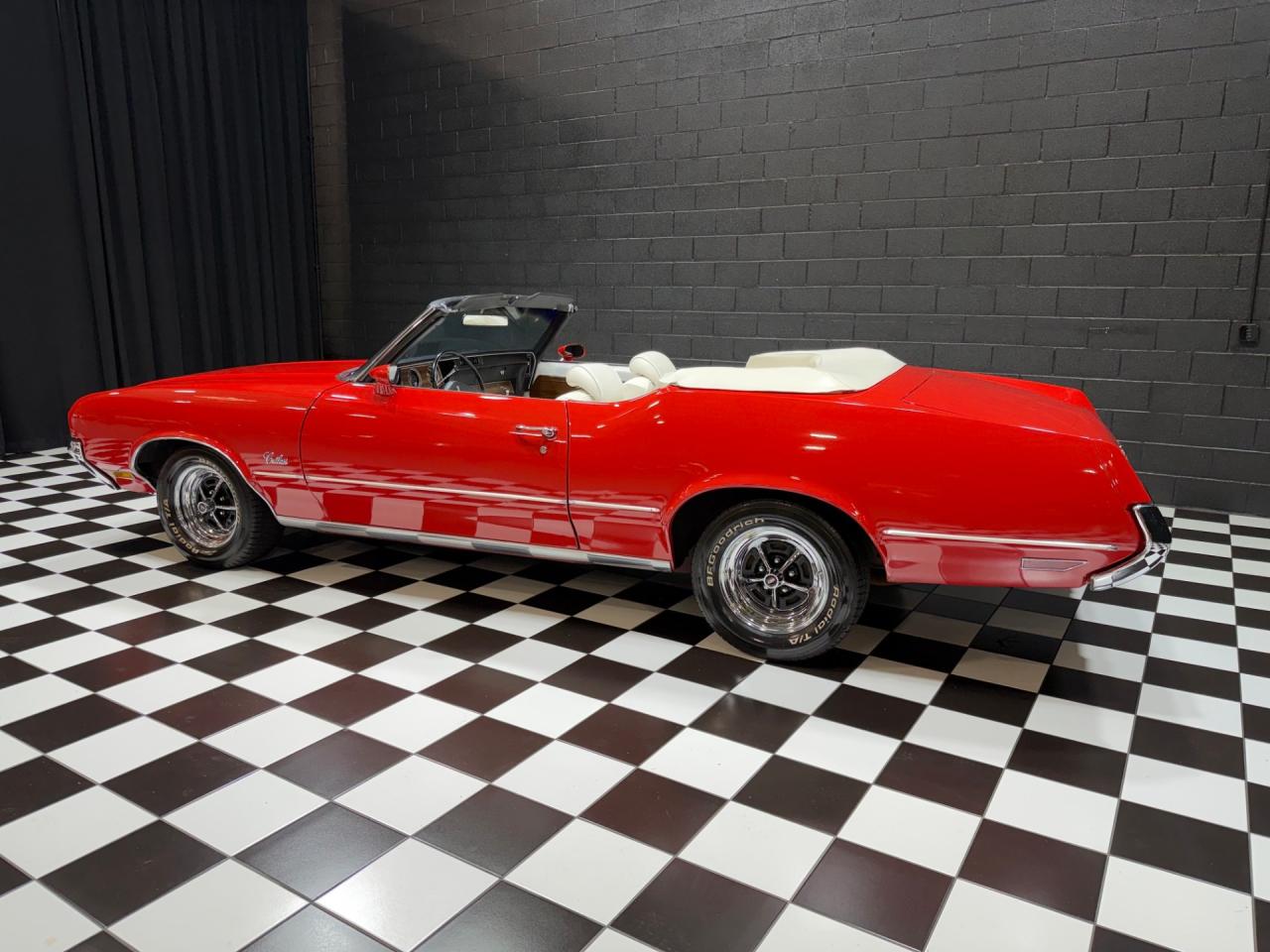 1972 Oldsmobile Cutlass Supreme