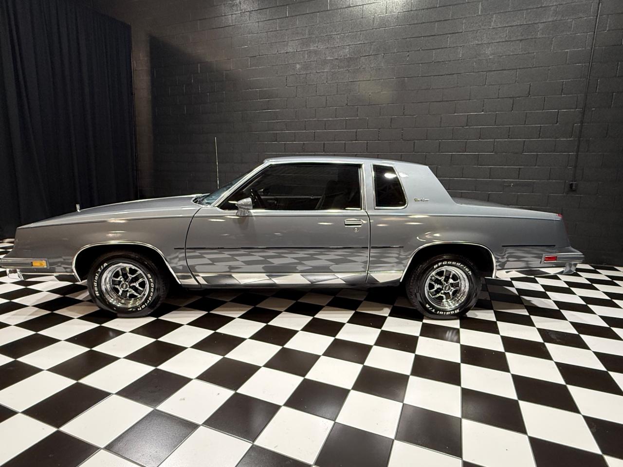 1986 Oldsmobile Cutlass Supreme