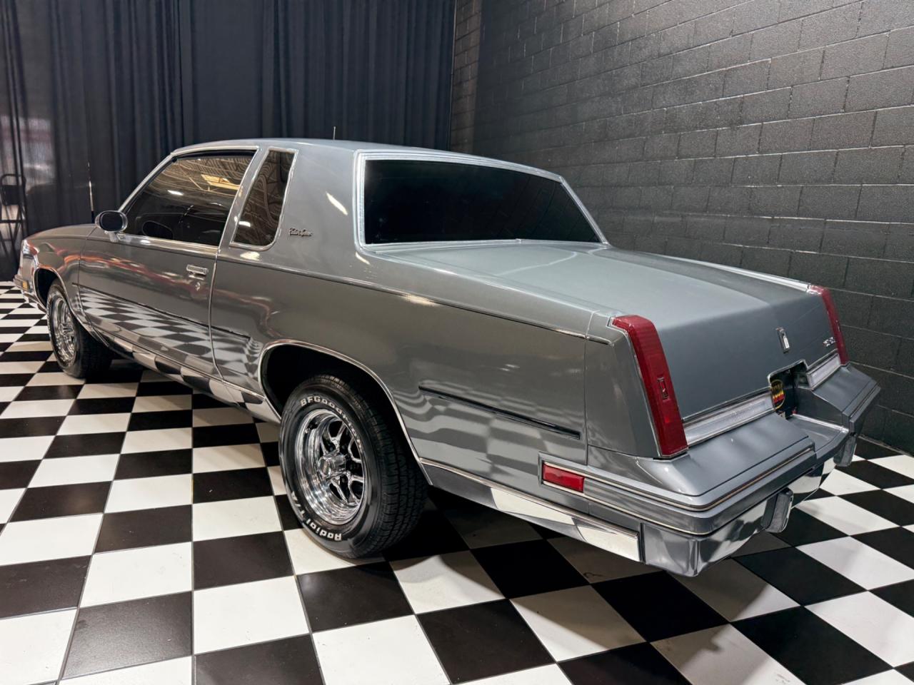 1986 Oldsmobile Cutlass Supreme