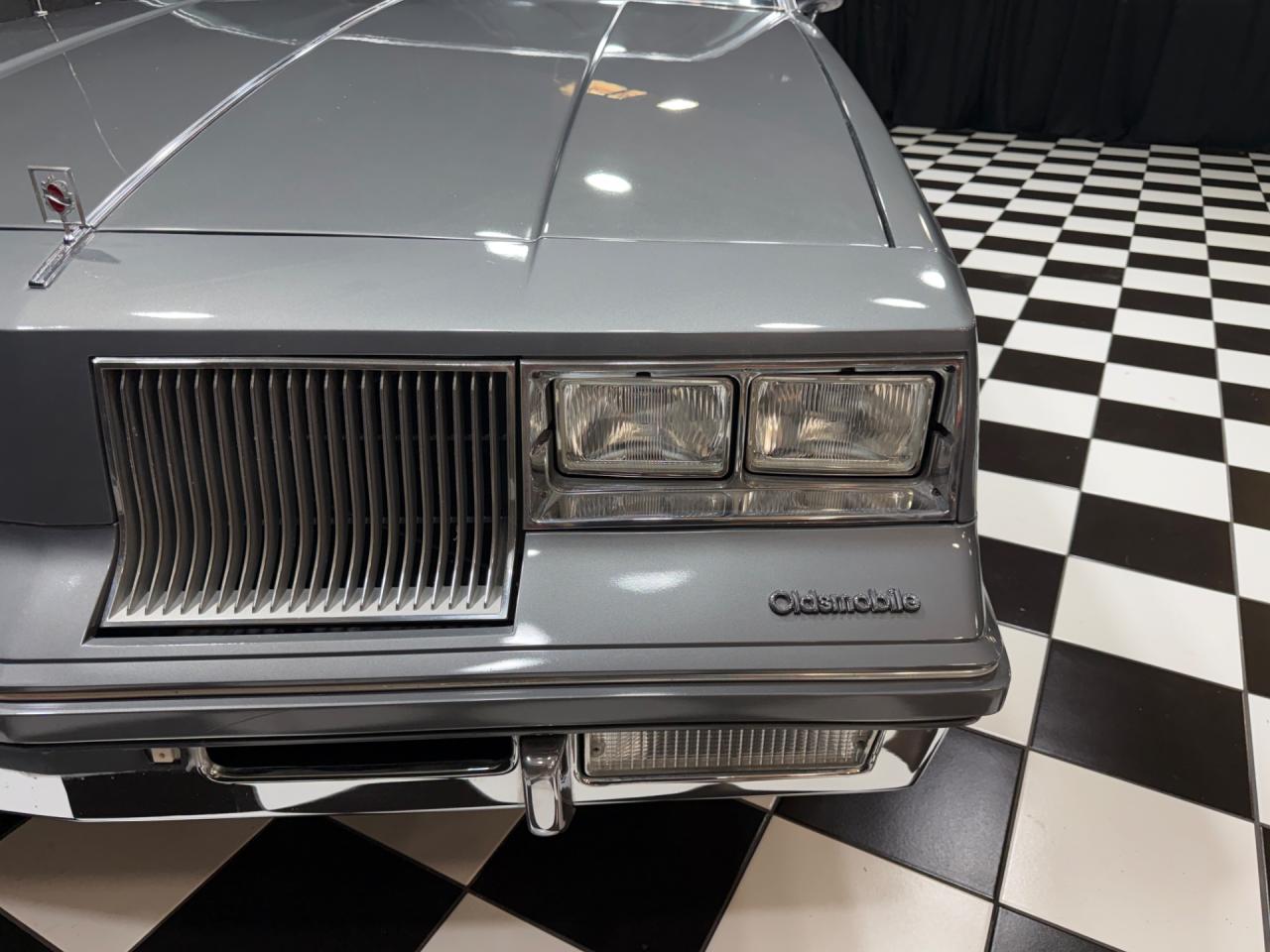 1986 Oldsmobile Cutlass Supreme