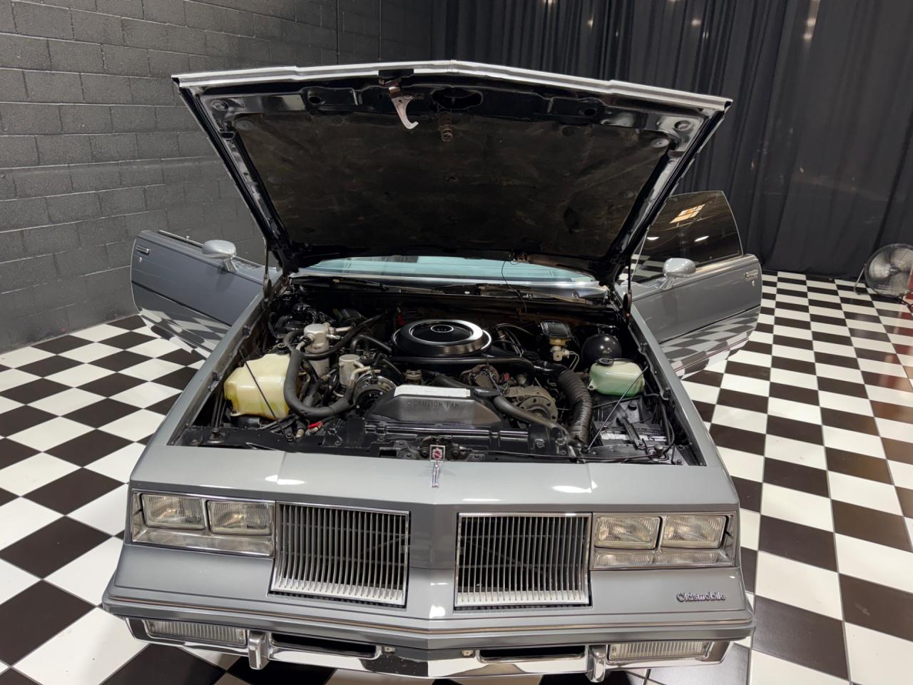 1986 Oldsmobile Cutlass Supreme
