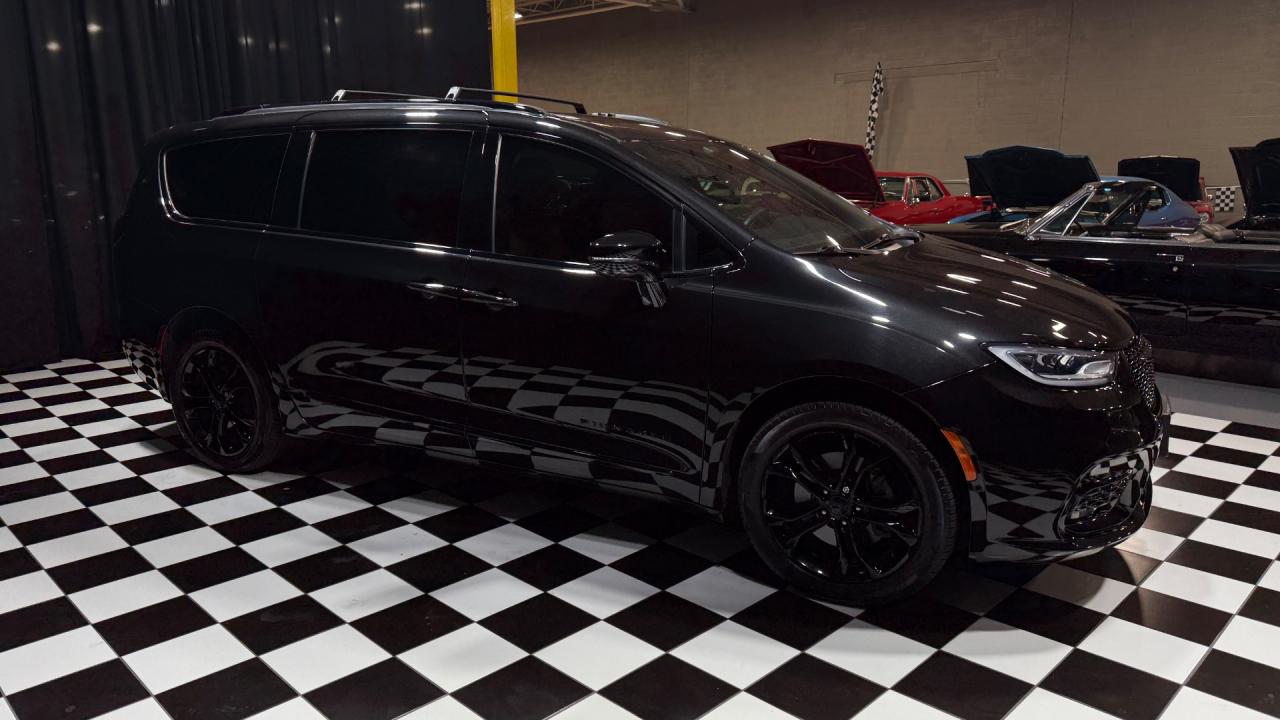 2021 Chrysler Pacifica