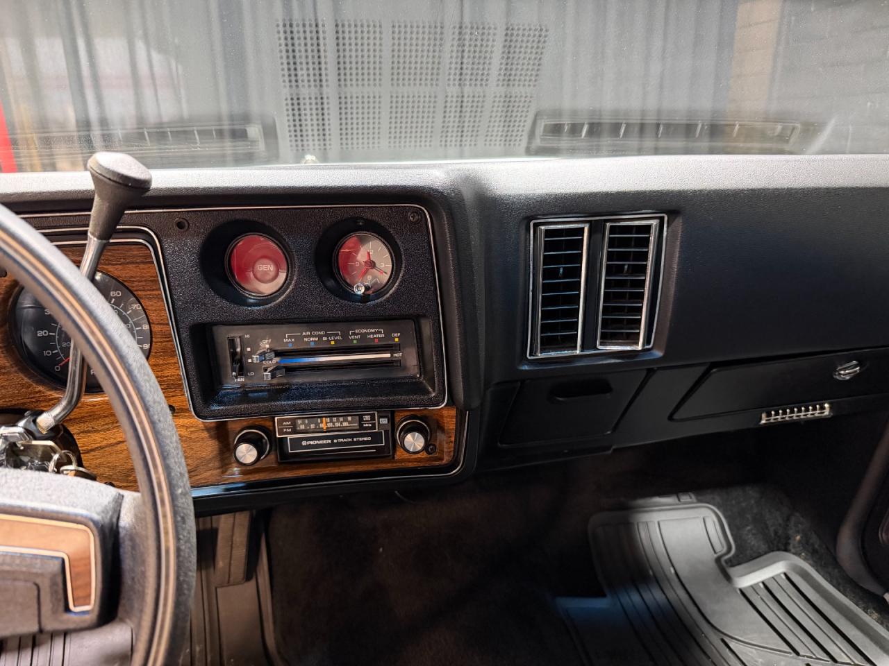 1977 Chevrolet Monte Carlo