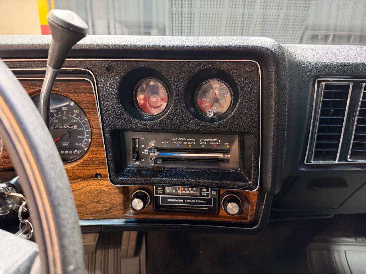 1977 Chevrolet Monte Carlo