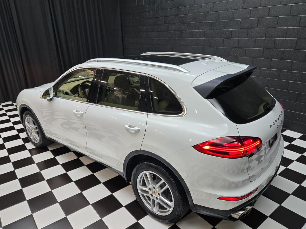 2017 Porsche Cayenne