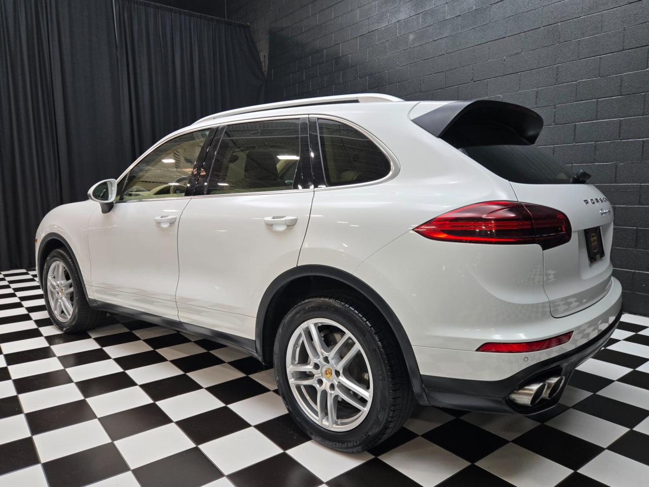 2017 Porsche Cayenne