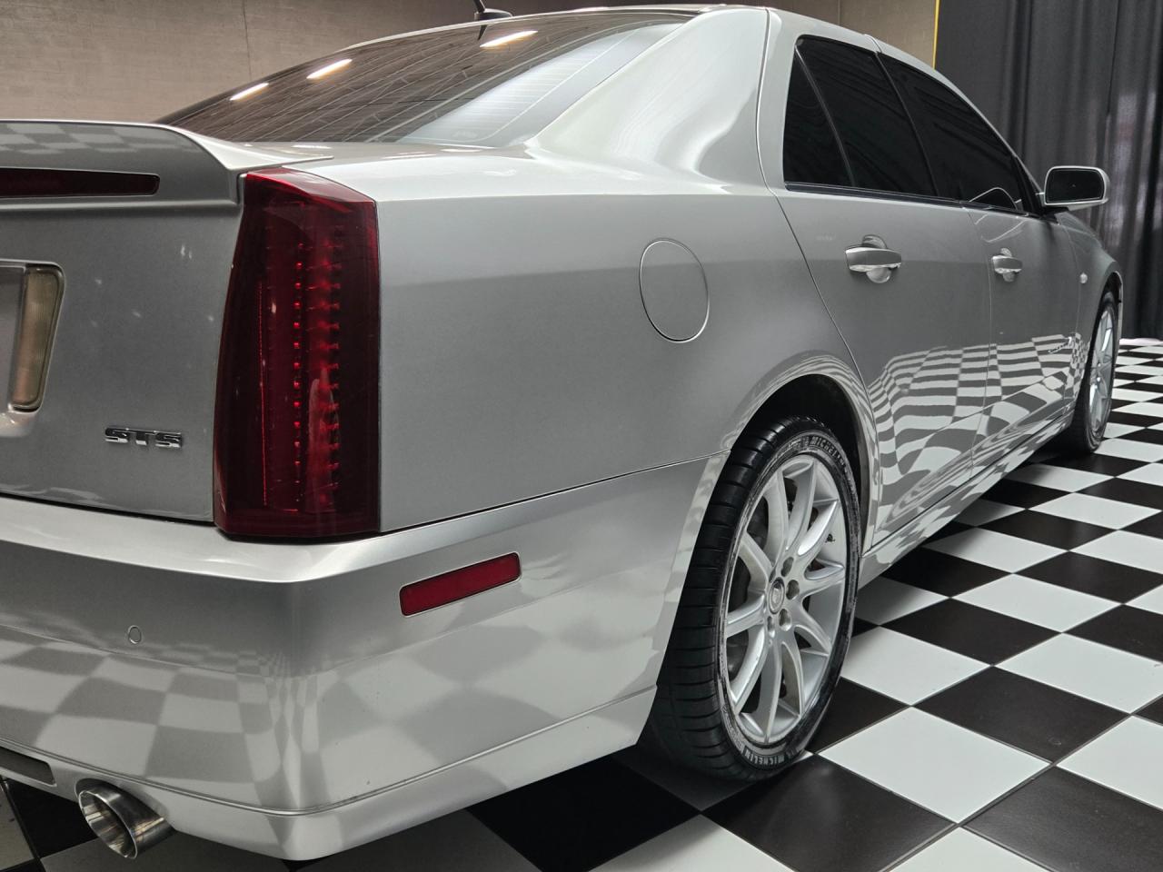 2006 Cadillac STS-V