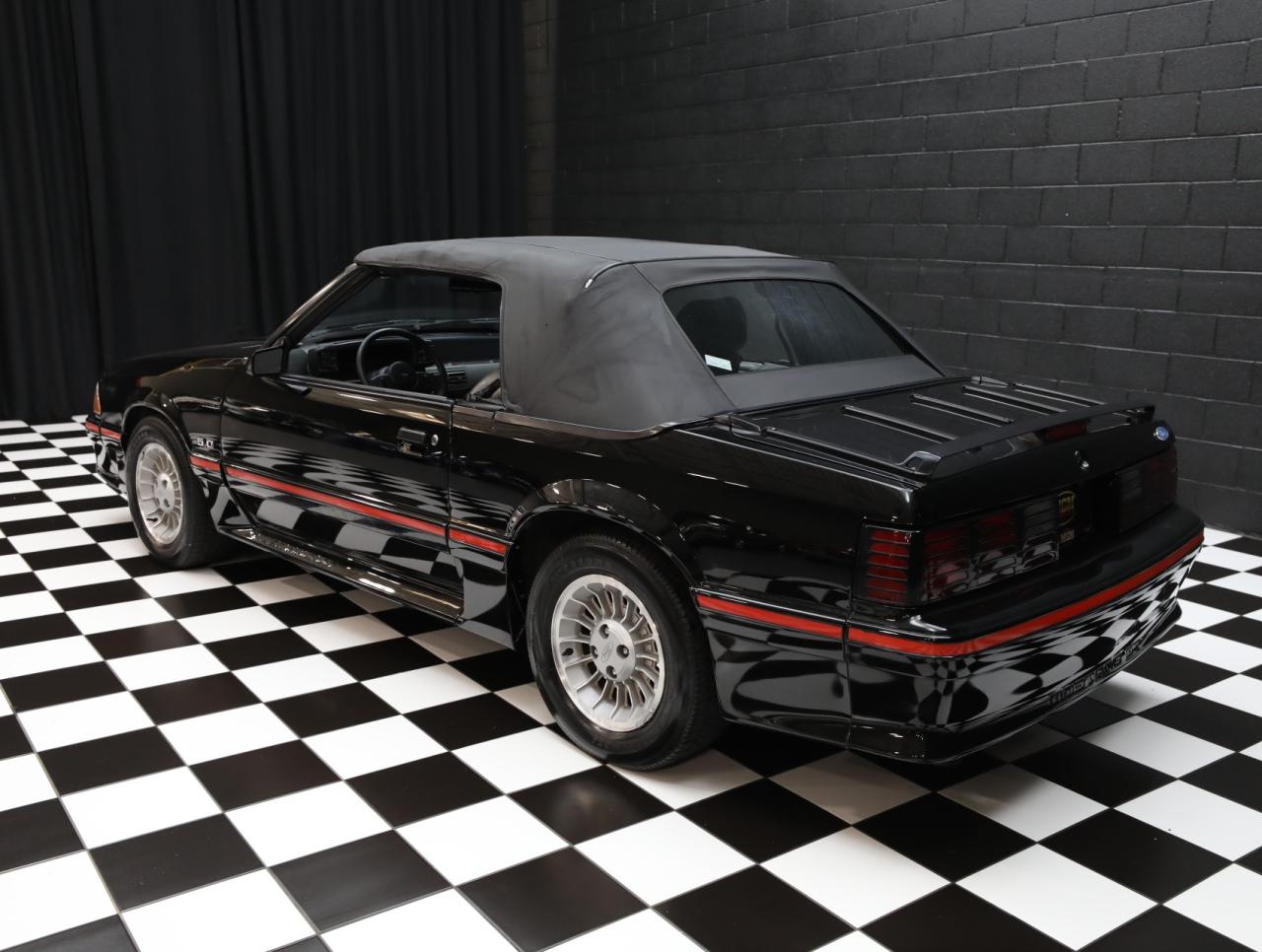 1987 Ford Mustang