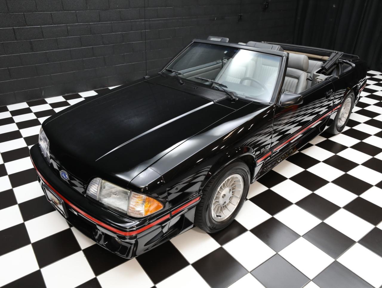 1987 Ford Mustang