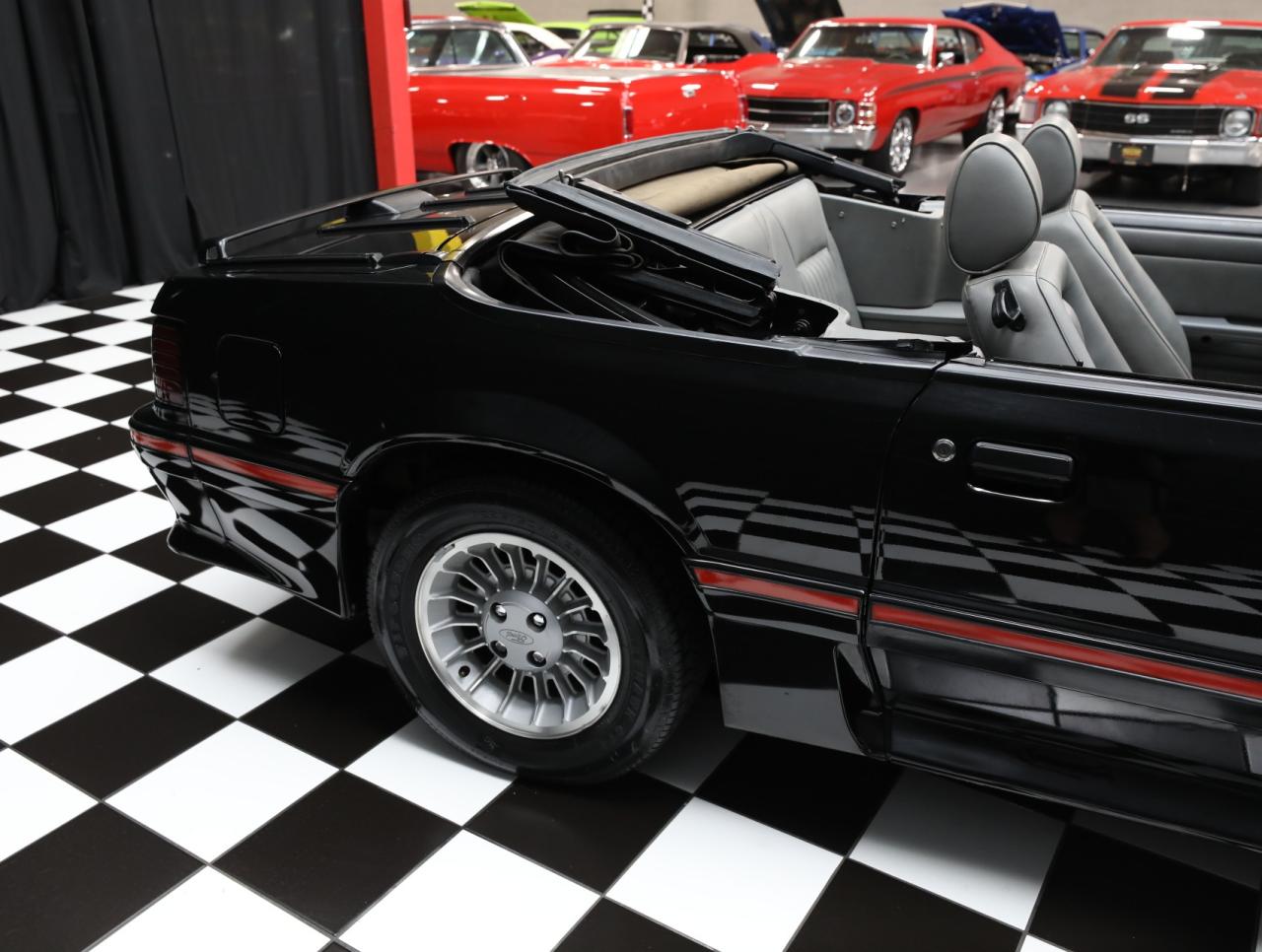 1987 Ford Mustang