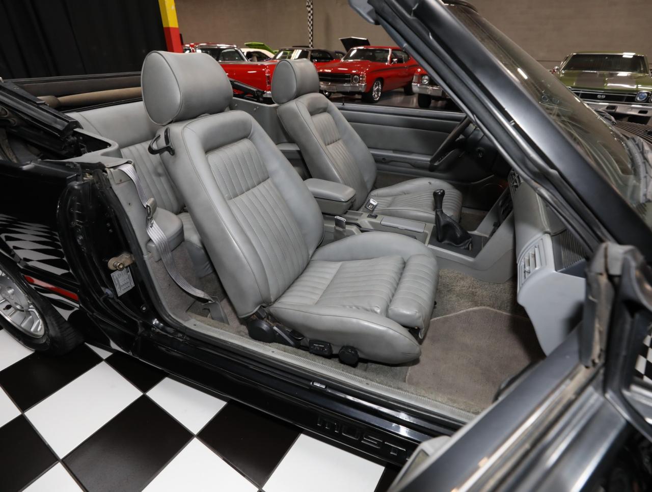 1987 Ford Mustang