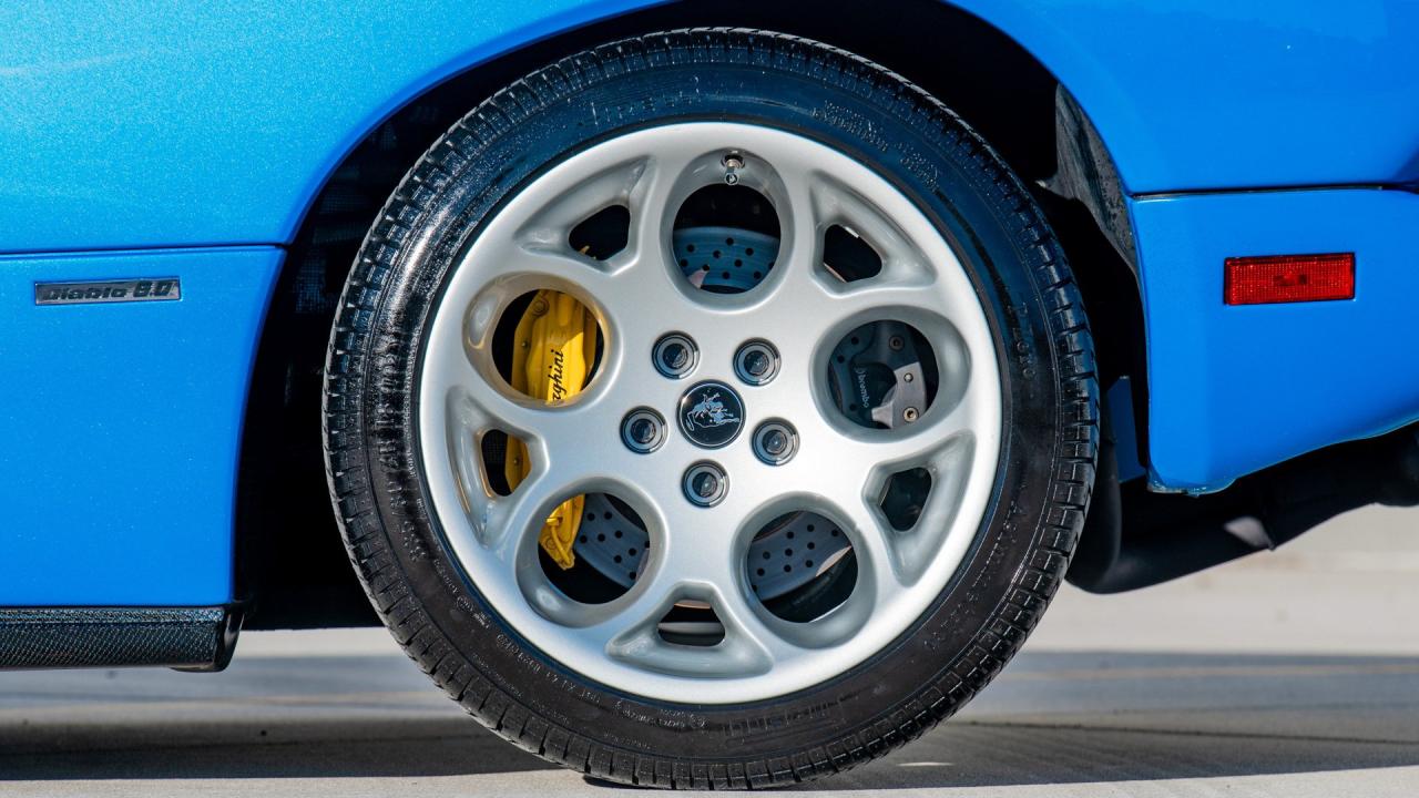 2001 Lamborghini Diablo VT 6.0 Coupe