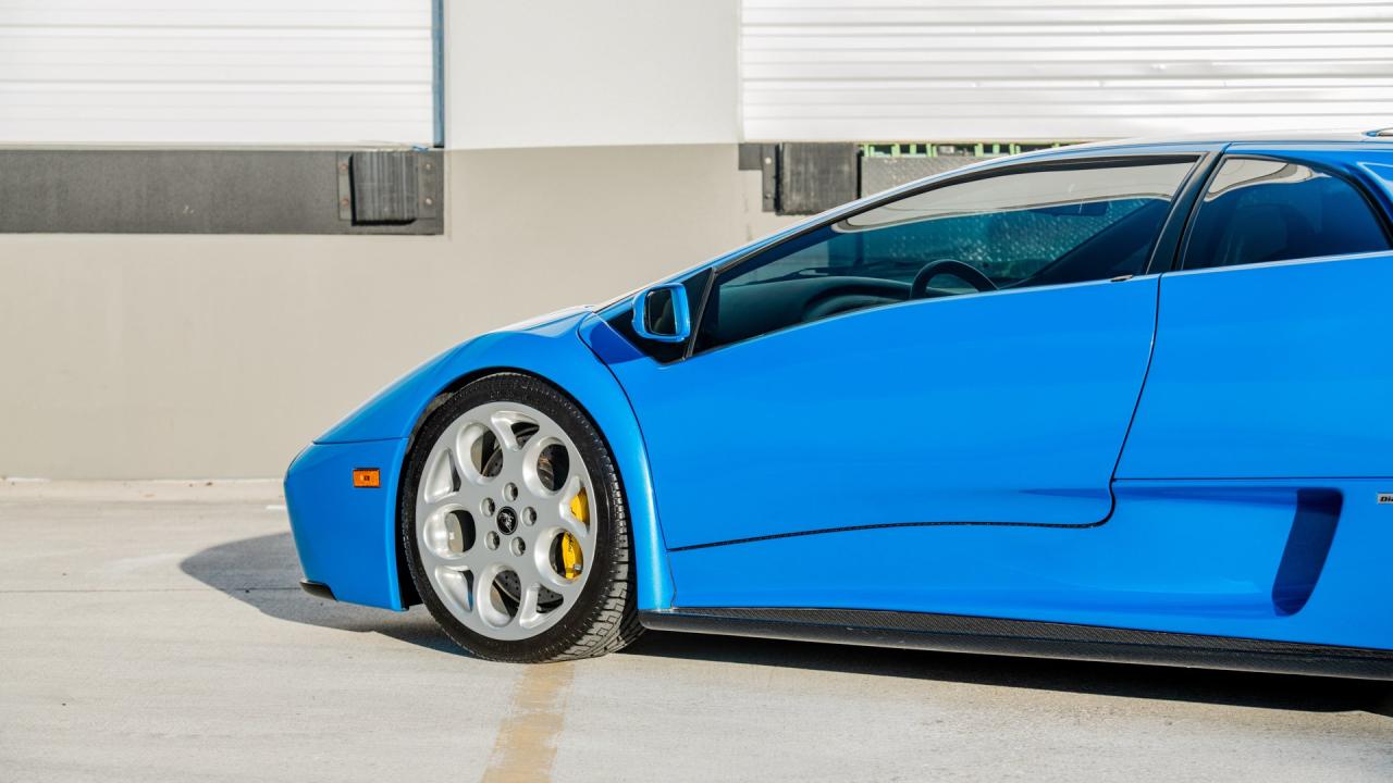 2001 Lamborghini Diablo VT 6.0 Coupe