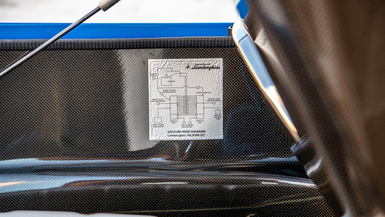 2001 Lamborghini Diablo VT 6.0 Coupe