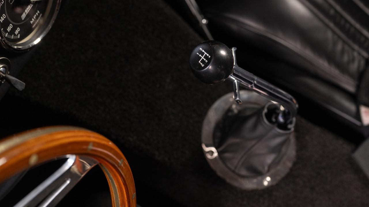 1965 Shelby 427 S/C Cobra Carbon Fiber Continuation